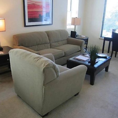 Oakwood At Alexan Lenox Otel Chamblee Oda fotoğraf